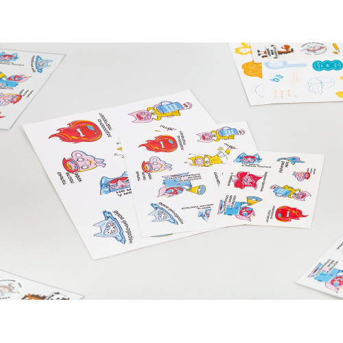 Наклейки ПВХ Sticker Pack на заказ, S
